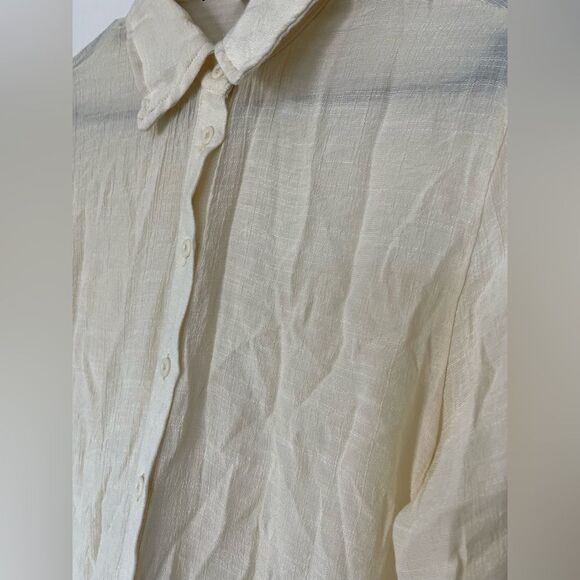 Pretty Little Thing button down shirt - Picture 3 of 5